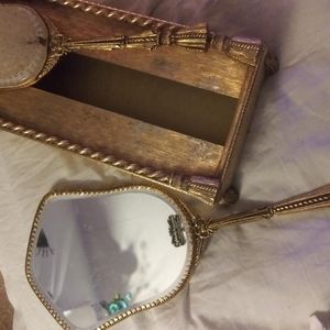 14 karat gold accessories set